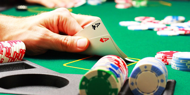 Hướng dẫn chơi poker iWin68 chi tiết từ chuyên gia 3 chien-luoc-choi-poker-nang-cao